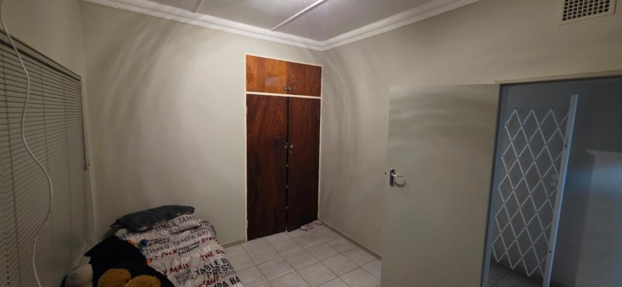 8 Bedroom Property for Sale in Meiringspark North West